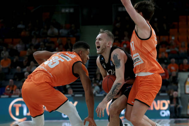 的竞技场上 的竞技场上